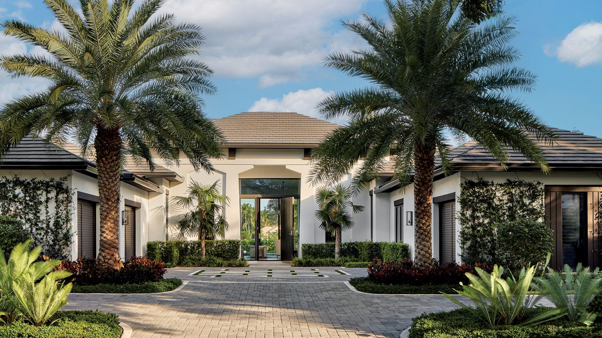 Florida home — insurance knowledge base backdrop